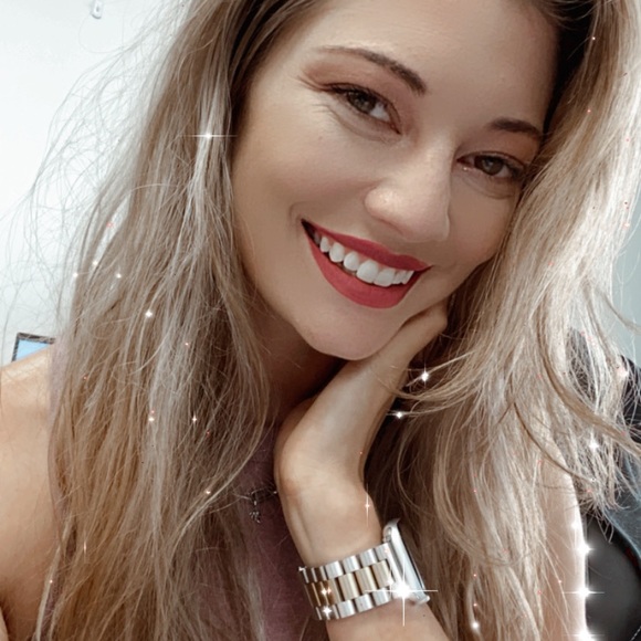 Meet your Posher, Julia - Picture 8 of 8